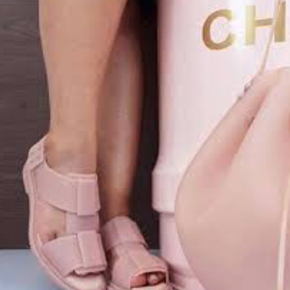 Melissa beach sandals - light pink EUC ;) - Picture 3 of 8